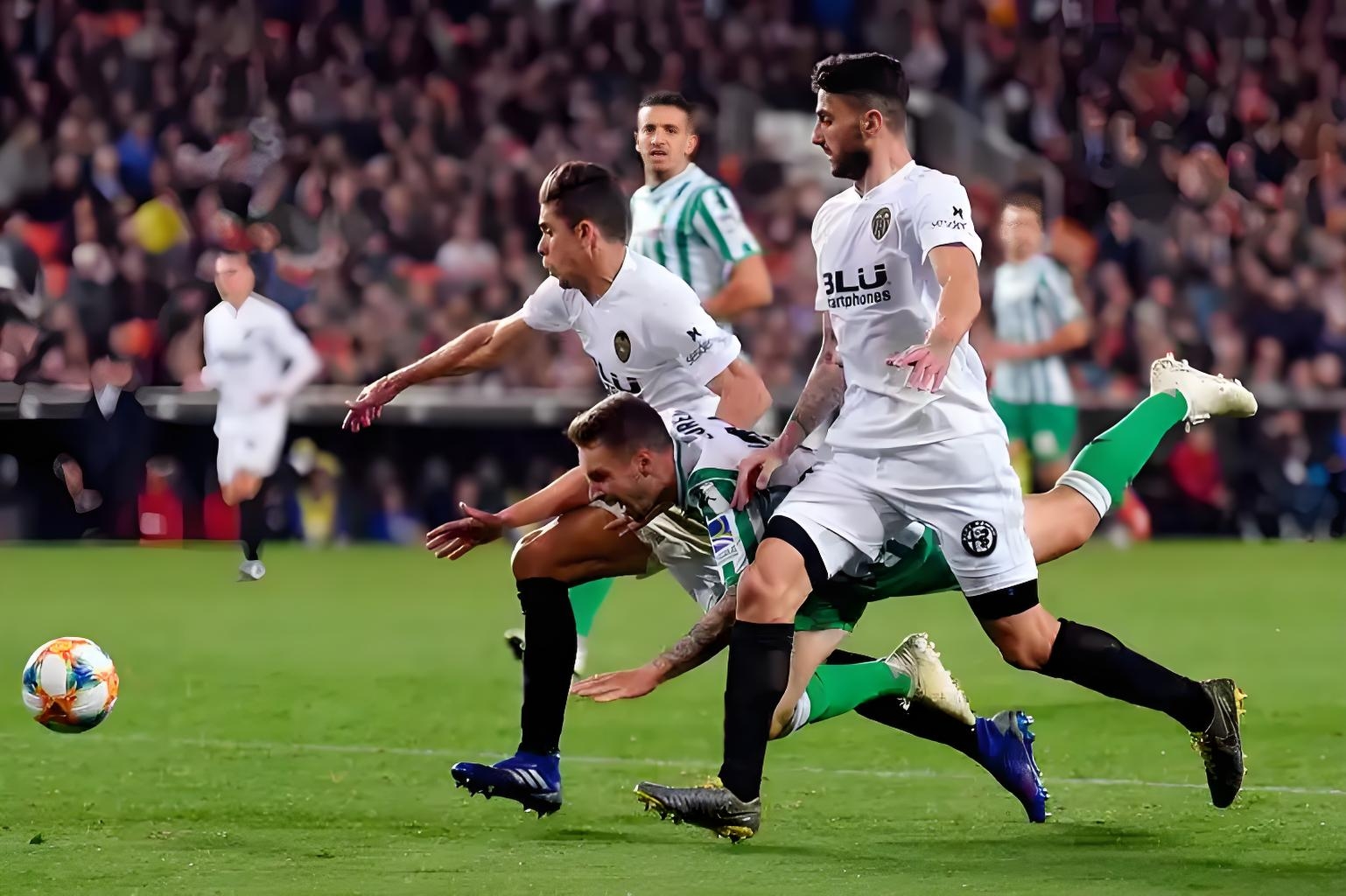 欧冠半决赛多特蒙德vs大巴黎